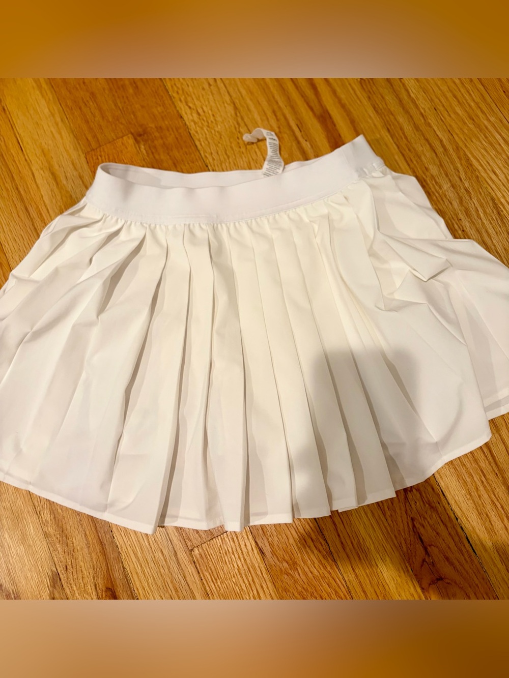 Lululemon Varsity High-Rise Pleated Tennis Skirt White Size 4 🤍